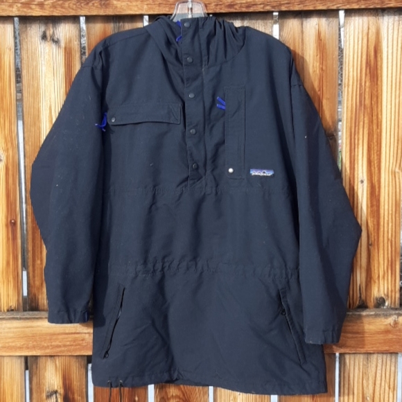 Patagonia Other - Patagonia vintage black 1/4 zip jacket sz small